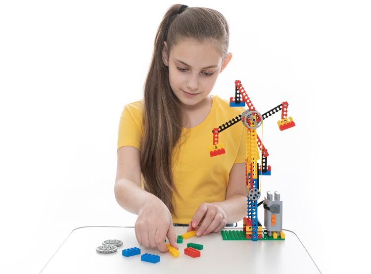 חבילת Starter לילדים שאוהבים להתנסות ולבנות- BrickBox משחק למידה
